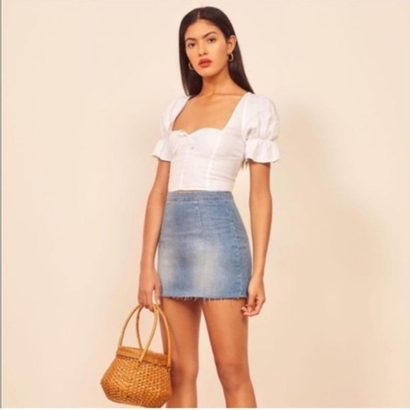 Reformation Jeans Denim Mini Evie Skirt Barbados Medium Wash Women’s Size 27 - Picture 10 of 13